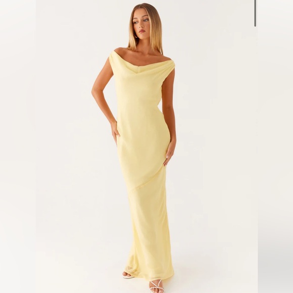 Peppermayo Dresses & Skirts - PEPPERMAYO | ✨NEW✨ Brittany Chiffon Maxi Dress in Pastel Yellow